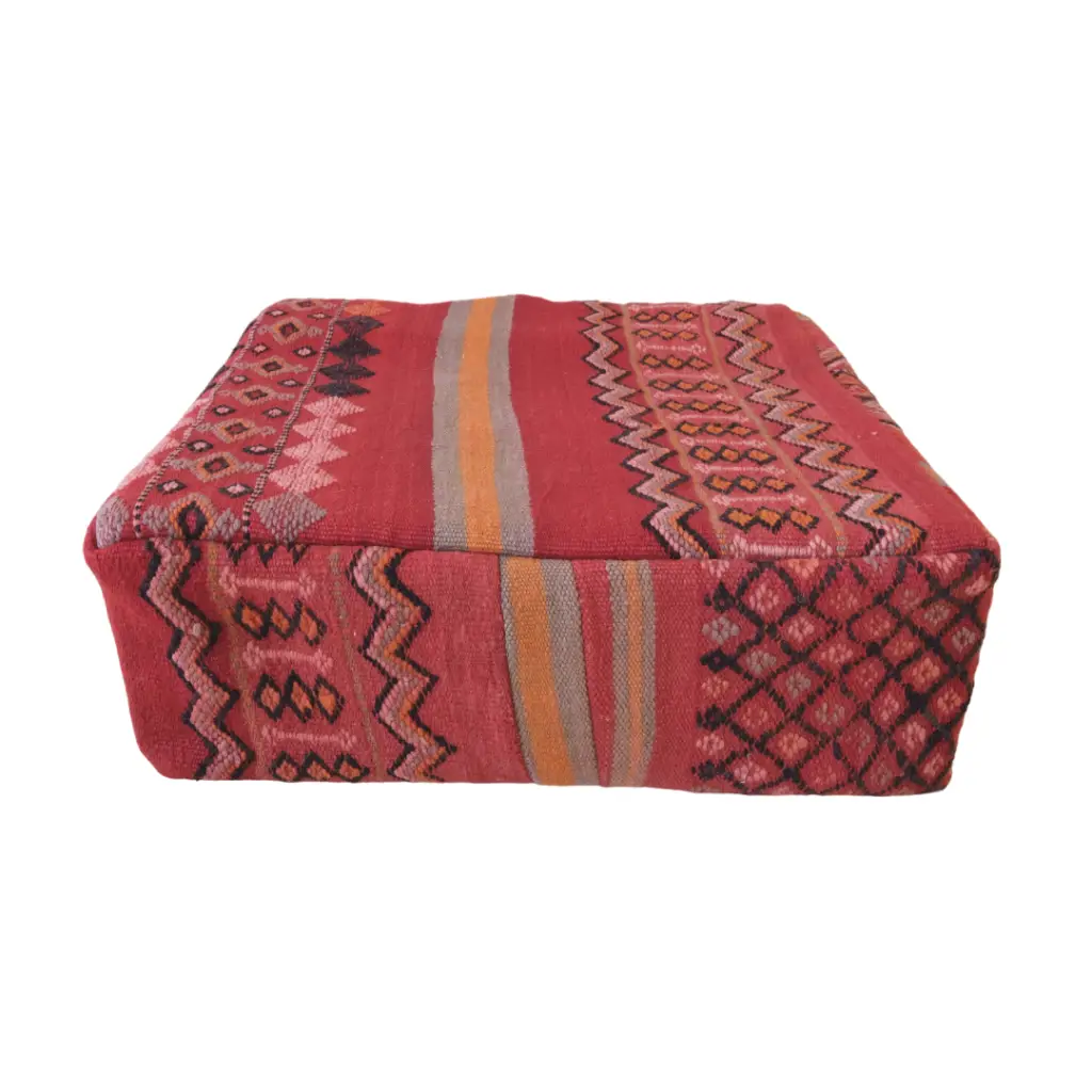 Skilled Artisans’ Handira-to-Pouf Transformation